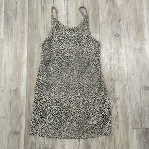 Zara 13/14 worn once, no stains